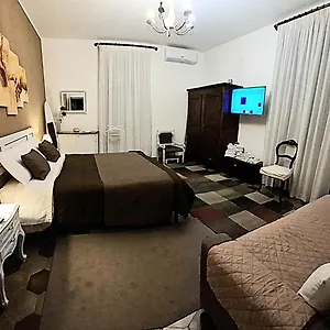 Casa Ferrari Testaccio E Trastevere Wi-fi Free Apartment